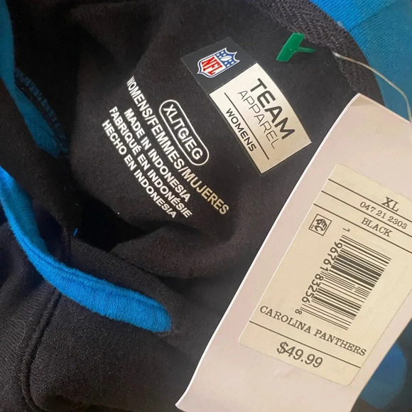 NWT Carolina Panthers Hoodie - Picture 8 of 8